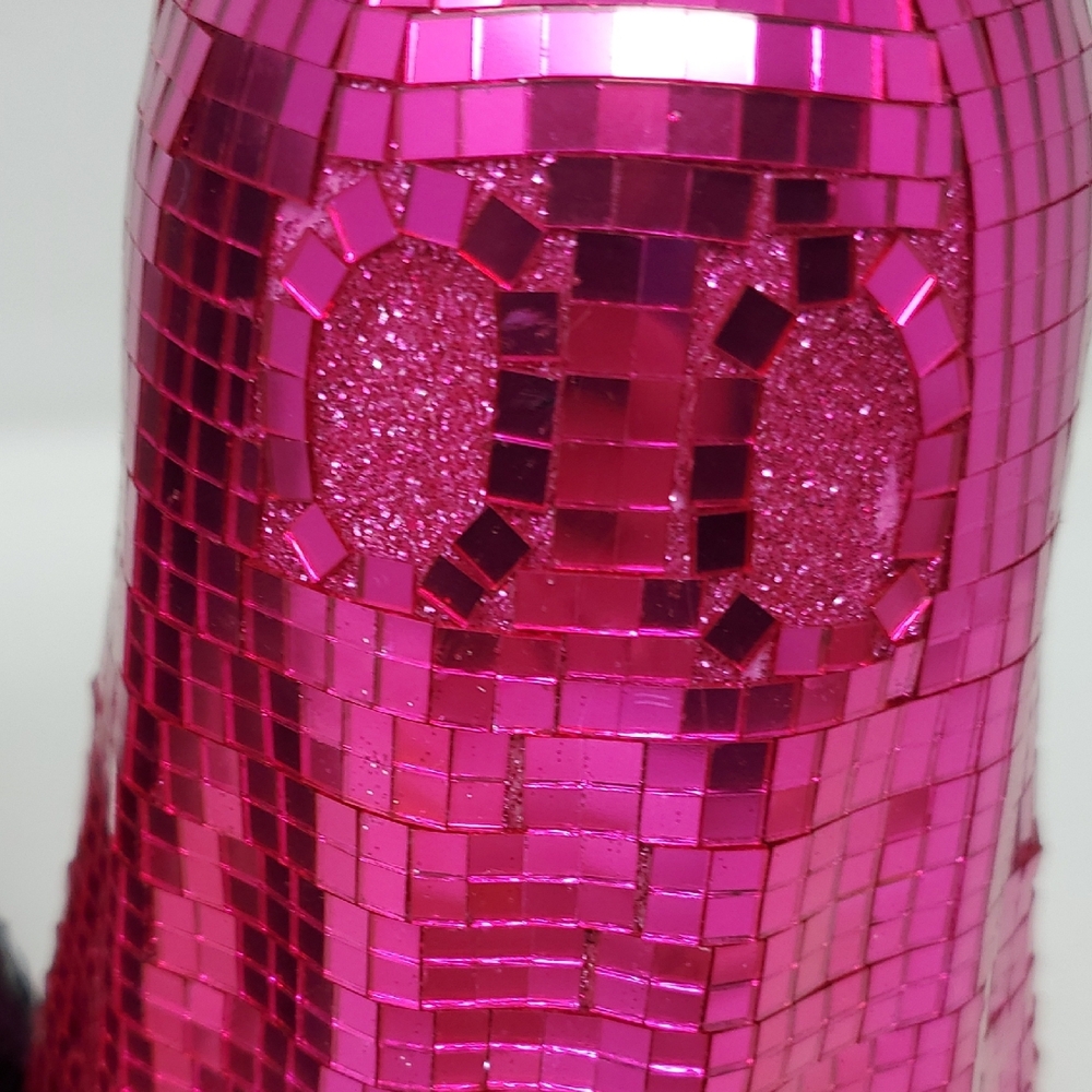 Ashland Mosaic Ghost Decor in Black and Pink - Picture 8 of 10